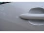 Toyota Yaris 1.5 HYBRID 115 STYLE STOEL-STUUR VERW. DODEHOEK LED KOPLAMPEN KEYLESS PARK.SENSOREN V+A