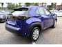 Toyota Yaris Cross 1.5 HYBRID DODEHOEK STOEL-STUUR & RUITENWISSER VERW. AD-CRUSIE APPLE/ANDROID
