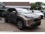 Toyota Yaris Cross 1.5 HYBRID 115 STYLE STOEL-STUUR & WISSERVERW.. KEYLESS DRAADLOZE TEL.LADER LED LM-VELGEN