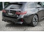 BMW 5-Serie Touring 550e xDrive | M Sportpakket Pro | Driving Assistant Professional | Panoramadak | Innovation Pack | Trekhaak | Bowers & Wilkins Surround Sound System | Parking Assistant Professional | Stoelventilatie |