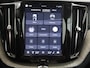 Volvo XC60 2.0 T8 Plug-in hybrid AWD Ultimate Bright | Panoramadak | Luchtvering | Bowers & Wilkins | Cruise Control Adaptief | Parkeercamera 360° |