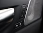 Volvo XC60 2.0 T8 Plug-in hybrid AWD Ultimate Bright | Panoramadak | Luchtvering | Bowers & Wilkins | Cruise Control Adaptief | Parkeercamera 360° |