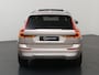 Volvo XC60 2.0 T8 Plug-in hybrid AWD Ultimate Bright | Panoramadak | Luchtvering | Bowers & Wilkins | Cruise Control Adaptief | Parkeercamera 360° |
