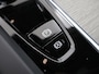 Volvo XC60 2.0 T8 Plug-in hybrid AWD Ultimate Bright | Panoramadak | Luchtvering | Bowers & Wilkins | Cruise Control Adaptief | Parkeercamera 360° |