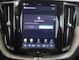 Volvo XC60 2.0 T8 Plug-in hybrid AWD Ultimate Bright | Panoramadak | Luchtvering | Bowers & Wilkins | Cruise Control Adaptief | Parkeercamera 360° |