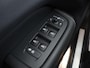 Volvo XC60 2.0 T8 Plug-in hybrid AWD Ultimate Bright | Panoramadak | Luchtvering | Bowers & Wilkins | Cruise Control Adaptief | Parkeercamera 360° |