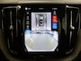 Volvo XC60 2.0 T8 Plug-in hybrid AWD Ultimate Bright | Panoramadak | Luchtvering | Bowers & Wilkins | Cruise Control Adaptief | Parkeercamera 360° |