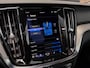 Volvo V60 2.0 T6 Plug-in hybrid AWD Plus Dark | Pano | All Black | 19" | H/K | Trekh. | Memo |