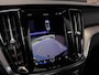 Volvo V60 2.0 T6 Plug-in hybrid AWD Plus Dark | Pano | All Black | 19" | H/K | Trekh. | Memo |
