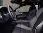 Volvo V60 2.0 T6 Plug-in hybrid AWD Plus Dark | Pano | All Black | 19" | H/K | Trekh. | Memo |