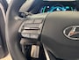 Hyundai Ioniq PREMIUM | 38 KWH | LEDER | OPEN DAK | NL-AUTO | DEALERONDERHOUDEN |