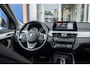 BMW X1 sDrive20i Business Edition Plus | 178pk | Head-up | Leder | Camera | Stoelverwarming | Navigatie | Elektrisch bedienbare achterklep | | Achteruitrijcamera | Cruise control | Elektrisch bedienbare achterklep