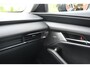 Mazda 3 sedan e-SkyActiv-X 186 6MT Luxury met Sunroof *BTW* Dealeronderhouden* *All-in prijs*