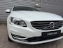 Volvo V60 2.4 D6 AWD Plug-In Hybrid Summum / Achteruitrijcamera / Panoramadak / volledig dealer onderhouden /