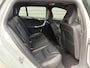 Volvo V60 2.4 D6 AWD Plug-In Hybrid Summum / Achteruitrijcamera / Panoramadak / volledig dealer onderhouden /