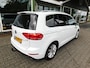 Volkswagen Touran 1.4TSI 150PK 7P! R-LINE!! All-in Prijs! Trekhaak!