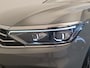 Volkswagen Passat Variant 1.5 TSI 150pk DSG/AUT R-Line Business + Panoramadak, Trekhaak, Camera