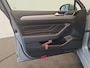 Volkswagen Passat Variant 1.5 TSI 150pk DSG/AUT R-Line Business + Panoramadak, Trekhaak, Camera