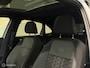 Volkswagen Taigo 1.0 TSI R-Line Panorama/Camera/IQ Light/Stoelverwarming