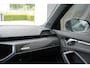 Audi Q3 45 TFSI e S edition | Sfeerverlichting | Trekhaak | Stoelverwarming | Climate Control | Cruise Control | 20 inch lichtmetalen velgen | Virtual cockpit | Matrix LED | Keyless | Carbon interieur inleg |