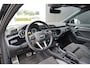 Audi Q3 45 TFSI e S edition | Sfeerverlichting | Trekhaak | Stoelverwarming | Climate Control | Cruise Control | 20 inch lichtmetalen velgen | Virtual cockpit | Matrix LED | Keyless | Carbon interieur inleg |