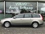 Volvo V70 2.0i Family Line | Rijklaar | Geïntegreerde zitverhogers Vaste trekhaak Lichtmetaal