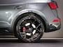 Audi Q5 55 TFSI e S-Line Edition Competition (LUCHTVERING, SFEERVERLICHTING, TREKHAAK, PANO, MASSAGE, APPLE CARPLAY/ANDROID AUTO)