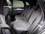 Audi Q5 55 TFSI e S-Line Edition Competition (LUCHTVERING, SFEERVERLICHTING, TREKHAAK, PANO, MASSAGE, APPLE CARPLAY/ANDROID AUTO)