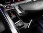 Audi E-tron S quattro 95 kWh | SOH 94% | Panoramadak | Stoelverwarming voor + achter | Matrix LED | B & O Audio | HUD | 360 Camera | S-Sportstoelen | Optiek Pakket Zwart | Standkachel | SoftClose | Ele.verstelbare stoelen + Geheugen |