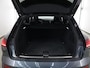 Audi E-tron S quattro 95 kWh | SOH 94% | Panoramadak | Stoelverwarming voor + achter | Matrix LED | B & O Audio | HUD | 360 Camera | S-Sportstoelen | Optiek Pakket Zwart | Standkachel | SoftClose | Ele.verstelbare stoelen + Geheugen |