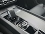 Volvo XC60 2.0 T6 Plug-in hybrid AWD Plus Dark | SOH:97% | Long Range | 360º Camera | Harman/Kardon | Standkachel | Power Seats | Memory | Stoel/stuurverwarming | Trekhaak | Adaptieve cruise |
