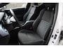 Toyota C-HR / C-HR+ 1.8 Hybrid Style 1e Eigenaar, Carplay/Android Auto, Adaptieve Cruise en Climate Control, Achteruitrijcamera, Stoelverwarming