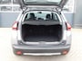Peugeot 2008 1.2 PureTech Allure, echte automaat !