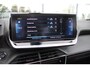 Peugeot e-2008 EV GT 50 kWh Airco Navi Panoramadak Stoelverwaring Volllll!!!! 59.503km