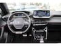 Peugeot e-2008 EV GT 50 kWh Airco Navi Panoramadak Stoelverwaring Volllll!!!! 59.503km
