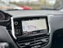 Peugeot 208 1.2 PureTech Signature | Airco | Navi | PDC | Cruise | Dealer Onderhouden |