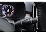 Volvo XC40 2.0 B4 Momentum Business Camera, Stoel/Stuurverwarming, Trekhaak, Cruise Control