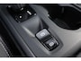 Volvo XC40 2.0 B4 Momentum Business Camera, Stoel/Stuurverwarming, Trekhaak, Cruise Control