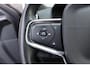 Volvo XC40 2.0 B4 Momentum Business Camera, Stoel/Stuurverwarming, Trekhaak, Cruise Control