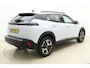 Peugeot 2008 1.2 Turbo 100 Allure | Apple carplay/Android auto | Automatische Airco | Cruise control | Parkeersensoren V+A | Lichtmetalen velgen 17'' |