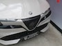 Alfa Romeo Junior ELETTRICA 54 kWh | CARPLAY | A.C.C | CLIMA | LED | BTW | FABRIEKSGARANTIE!!