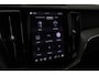Volvo XC60 T6 Plus Dark | SCHERP GEPRIJSD!! | Leer | Panorama | Trekhaak | Platinum Grey |