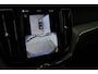 Volvo XC60 T6 Plus Dark | SCHERP GEPRIJSD!! | Leer | Panorama | Trekhaak | Platinum Grey |