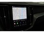 Volvo XC60 T6 Plus Dark | SCHERP GEPRIJSD!! | Leer | Panorama | Trekhaak | Platinum Grey |