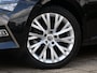 Skoda Superb Combi 1.4 TSI iV Style 218 Pk Automaat Navi / DAB / Apple Carplay / Pano-dak