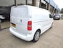 Peugeot e-Expert L2 75 kWh Xenon Stoelverwarming Airco Achteruitrijcamera