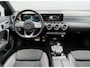 Mercedes-Benz CLA Shooting Brake 200 AUTOMAAT 163 pk Business Solution AMG, panoramadak, trekhaak , 1 e eigenaar, nap
