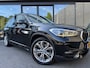 BMW X1 xDrive25e Sportline,Pano,Sportleer,HUD,Memory,Carplay,Camera,Stuur/stoelverw,Lane Ass.,Adapt Cruise,