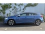 Volvo V40 2.0 T4 Business Sport | R-Design | Navigatie | High Performance Audio | Parkeersensoren | LED Koplampen | Cruise Control | Climate Control | Stoelverwarming | Zwarte Hemel