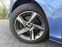 Volvo V40 2.0 T4 Business Sport | R-Design | Navigatie | High Performance Audio | Parkeersensoren | LED Koplampen | Cruise Control | Climate Control | Stoelverwarming | Zwarte Hemel
